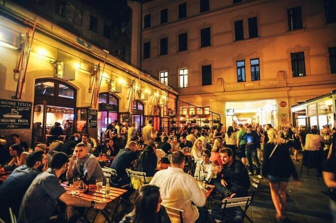Apartment At Gozsdu Courtyard #Partyzone #Downtown #Freeparking Budapest Exterior foto